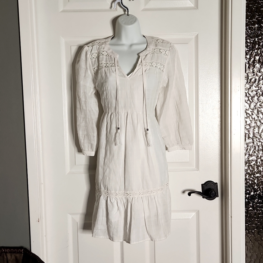 Super cute white dress